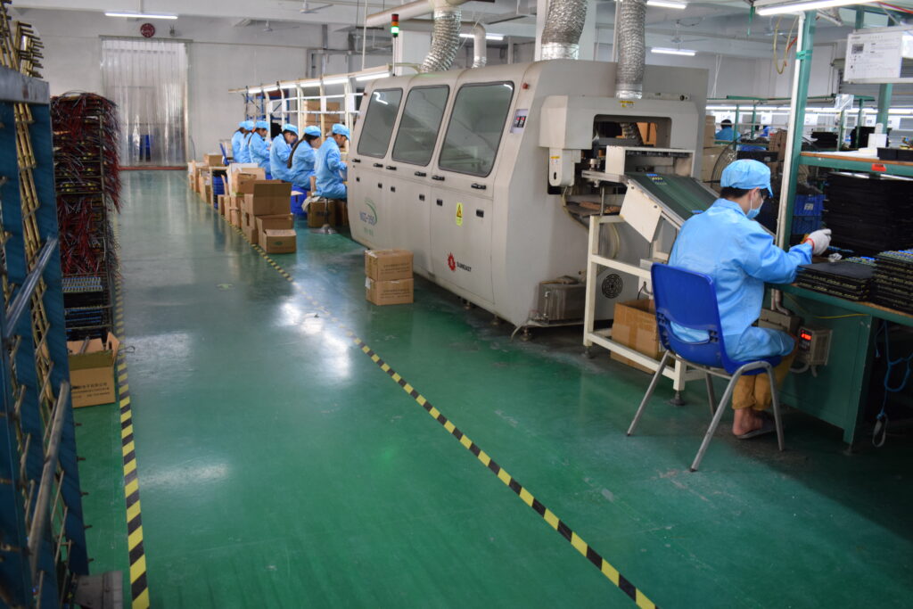 reduce maintenance with time-controlled LED power supply